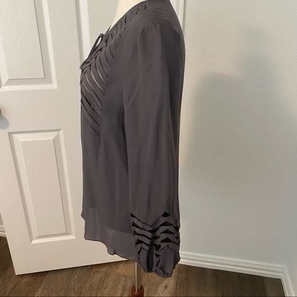 NWT PARKER Silk V-neck Long sleeve Sexy Key Hole Cut Outs luxury SZ L - Picture 5 of 12